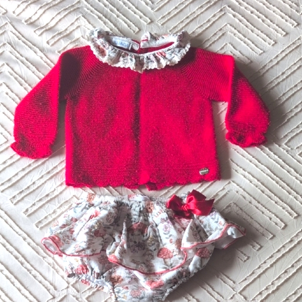Spanish Juliana Red Mushroom Print Set